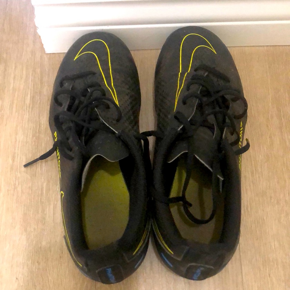 Nike Phantom soccer cleats